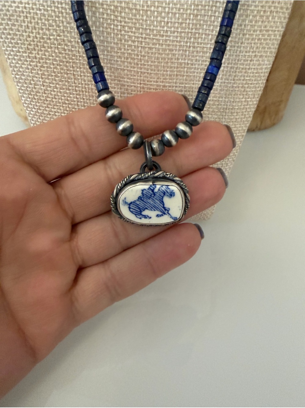 Hand-Strung Blue Lapis Pendant Necklace with Ceramic Horse - Picture 3 of 6